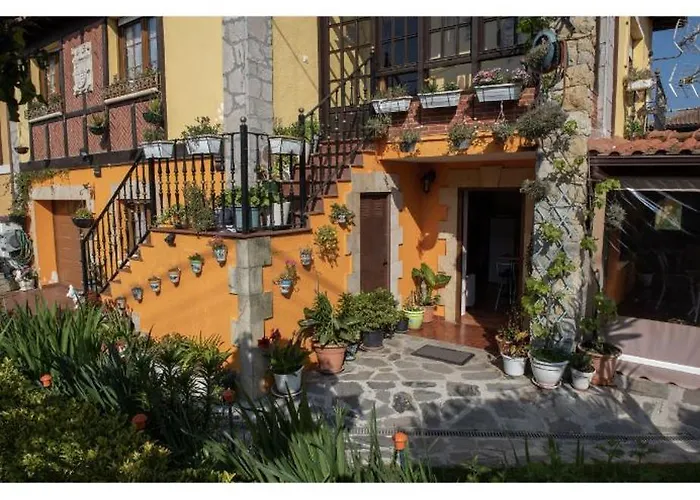 La Torrevia סנטילנה דל מר